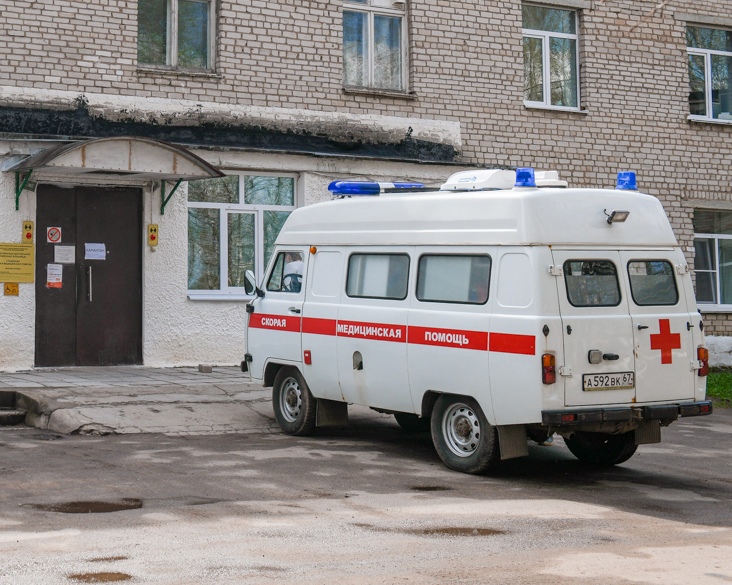 В аварии в Ельнинском районе пострадали два человека